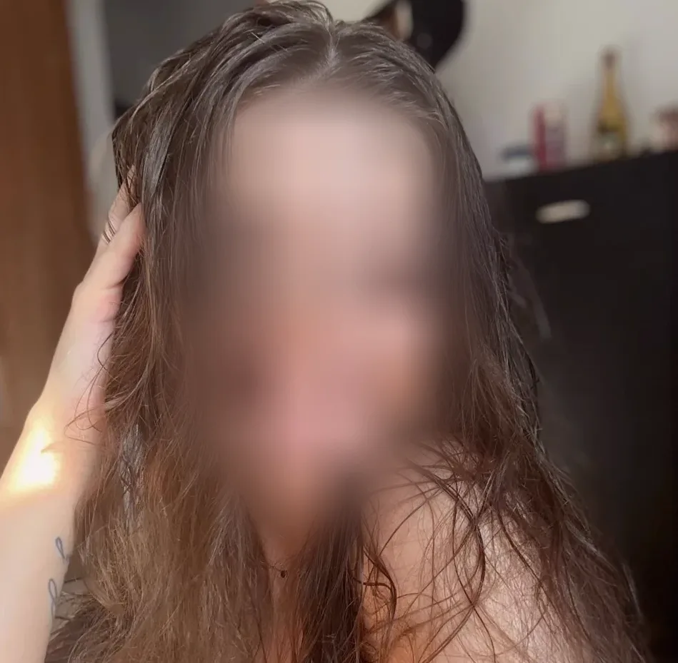 Aldara, 19 años